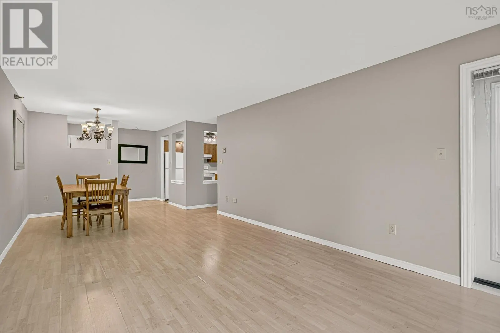 312 83 Kearney Lake Road