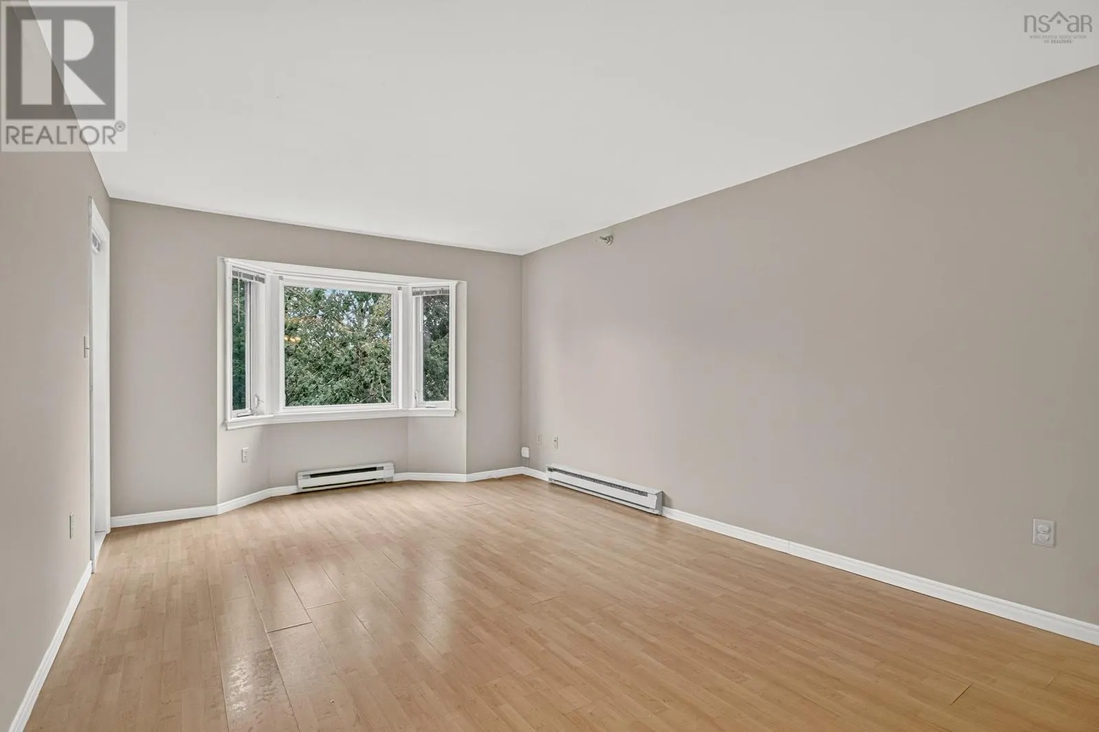 312 83 Kearney Lake Road