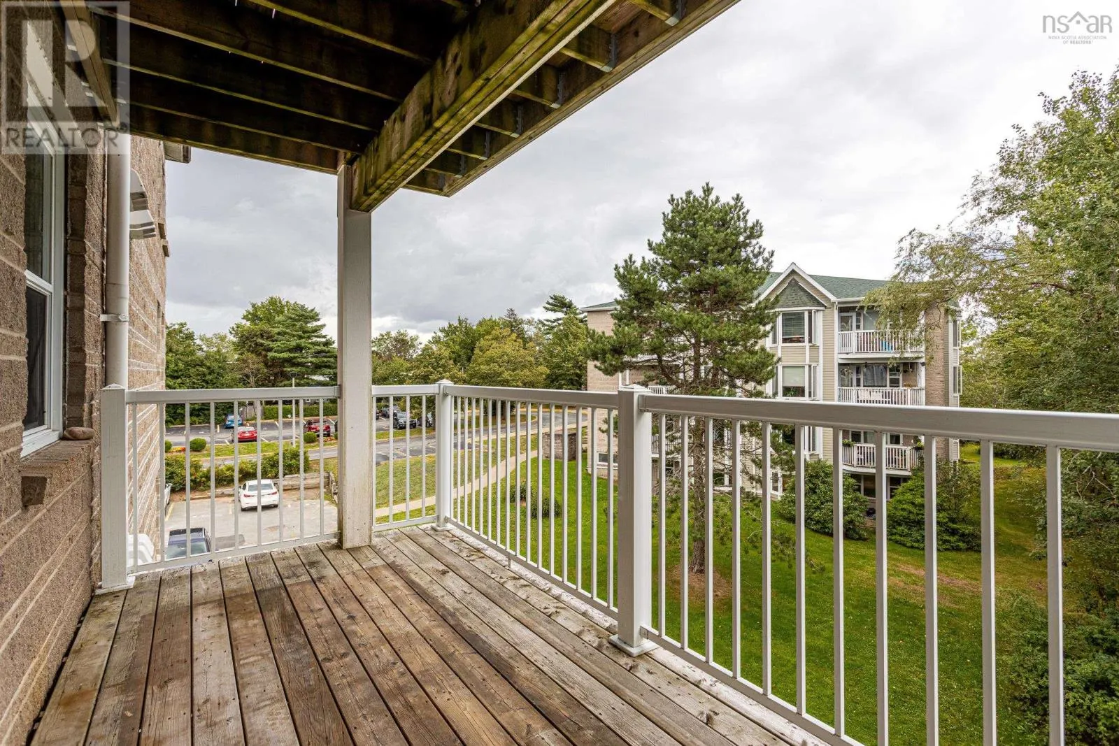 312 83 Kearney Lake Road