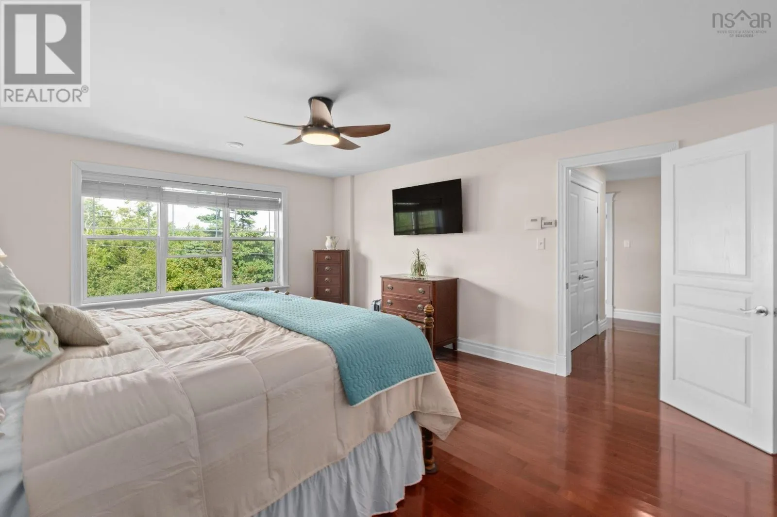 382 Southgate Drive