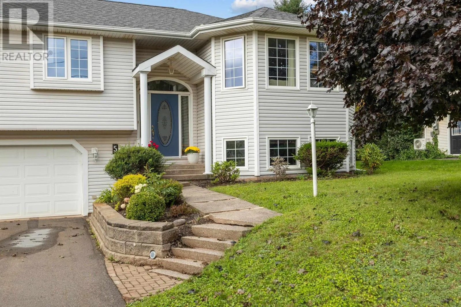 5 Nevin Lane
