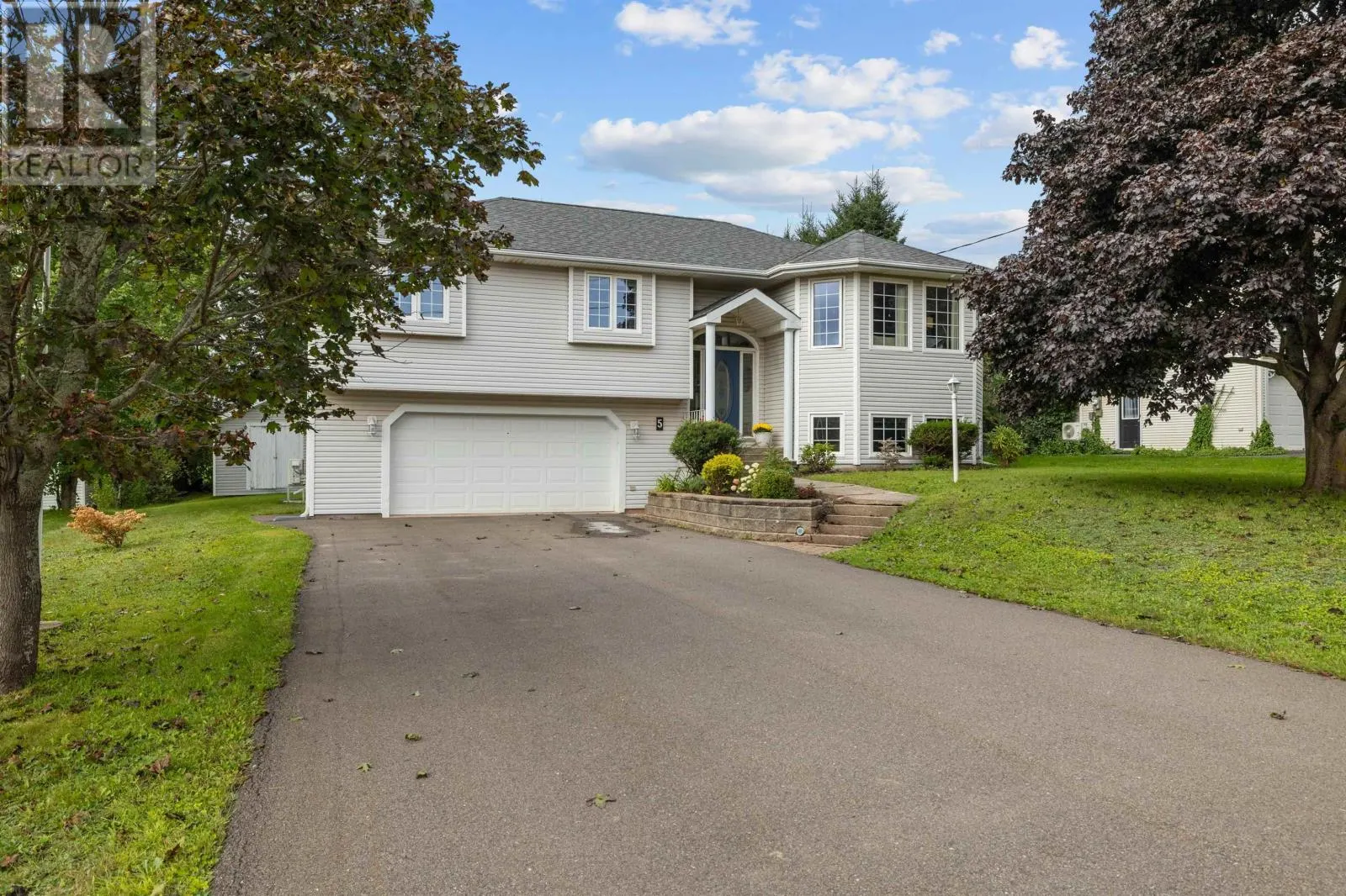 5 Nevin Lane