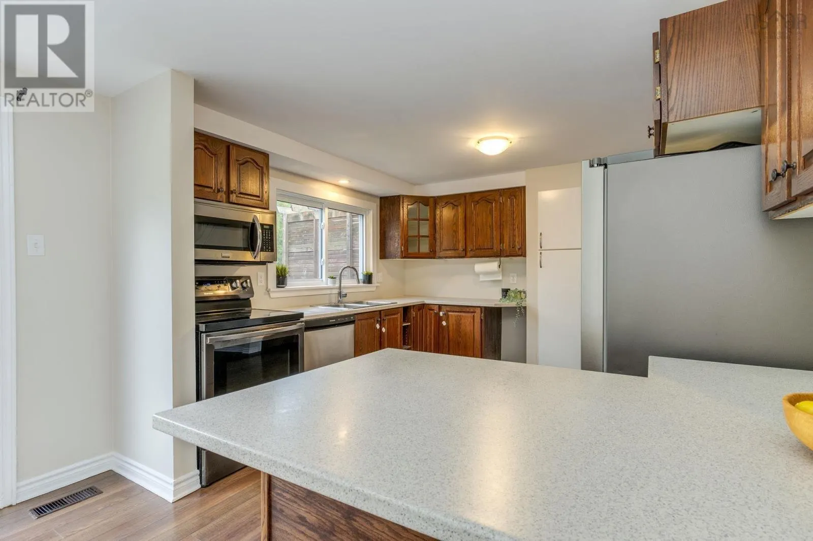 15 Dipper Crescent