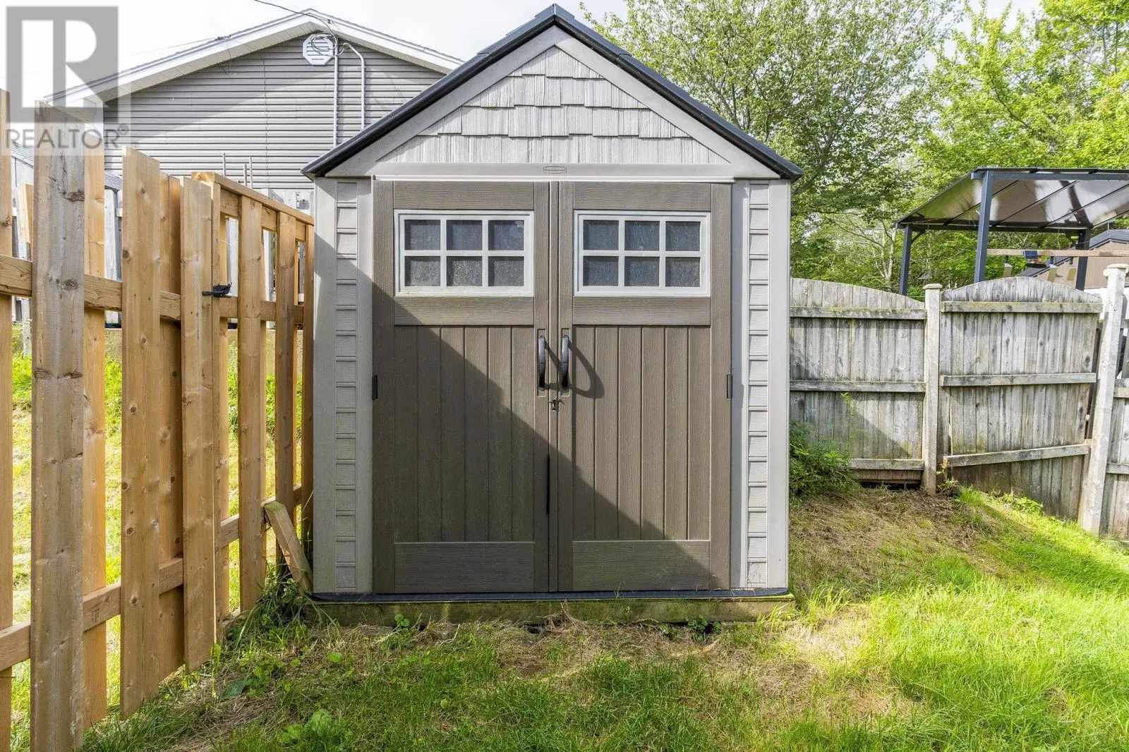 15 Dipper Crescent