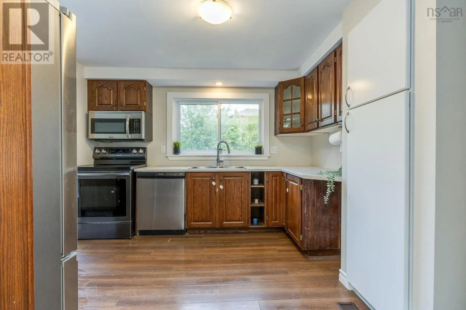 15 Dipper Crescent