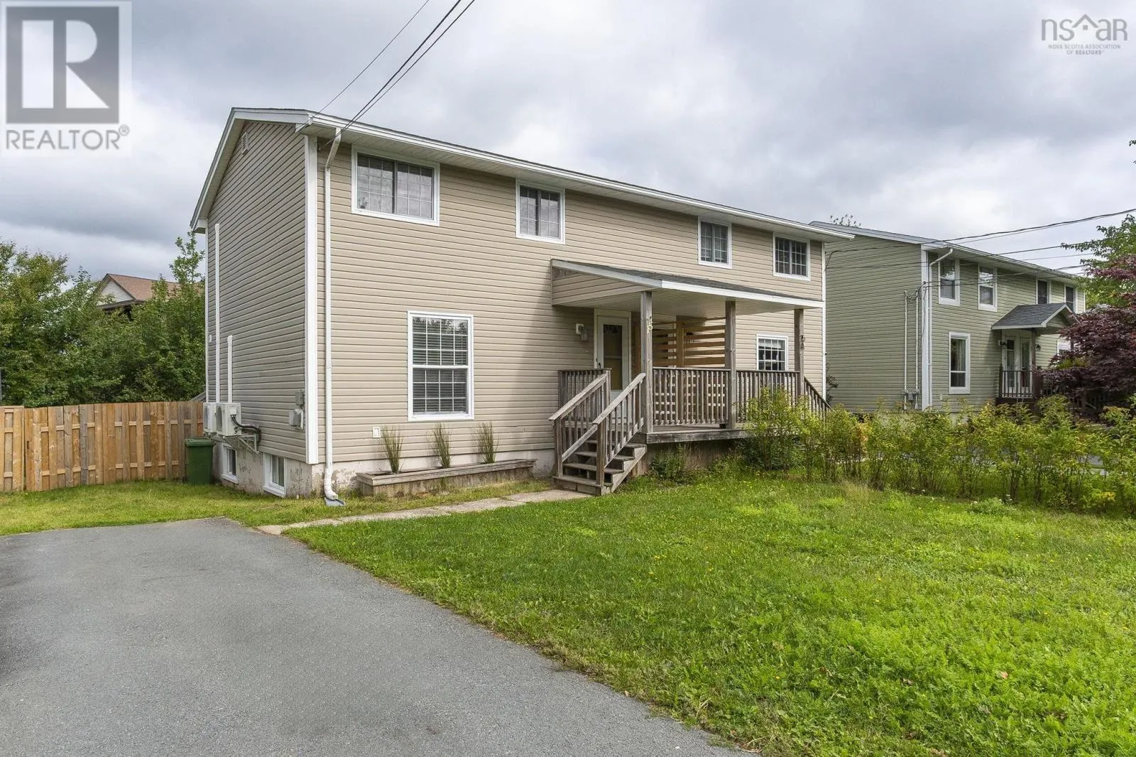 15 Dipper Crescent