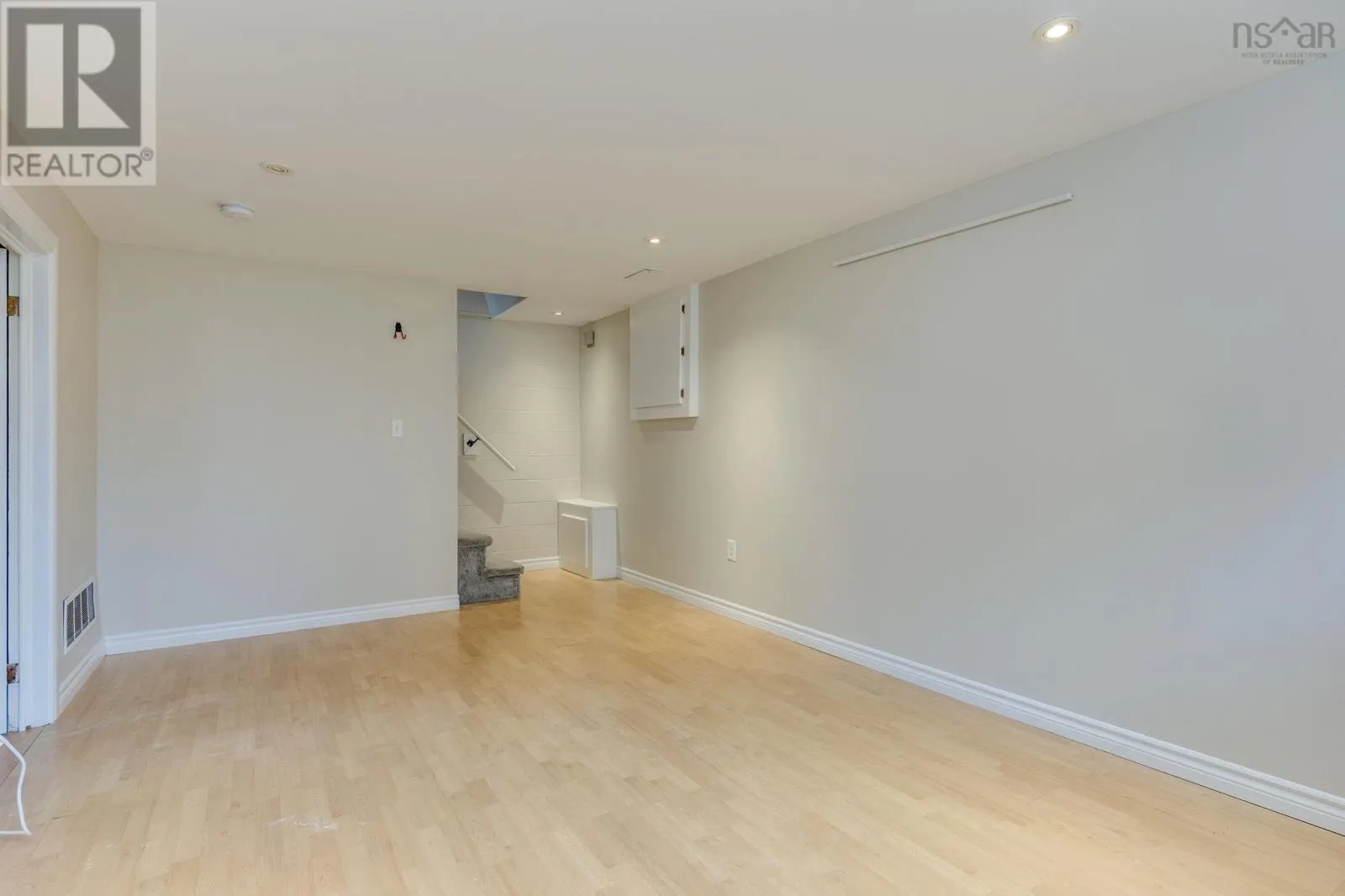 15 Dipper Crescent