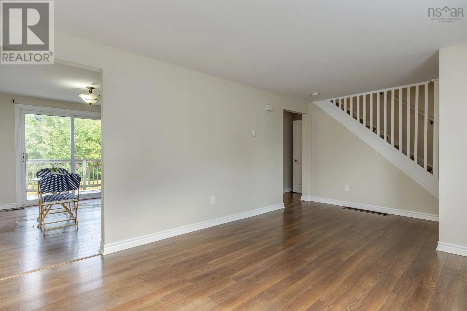 15 Dipper Crescent