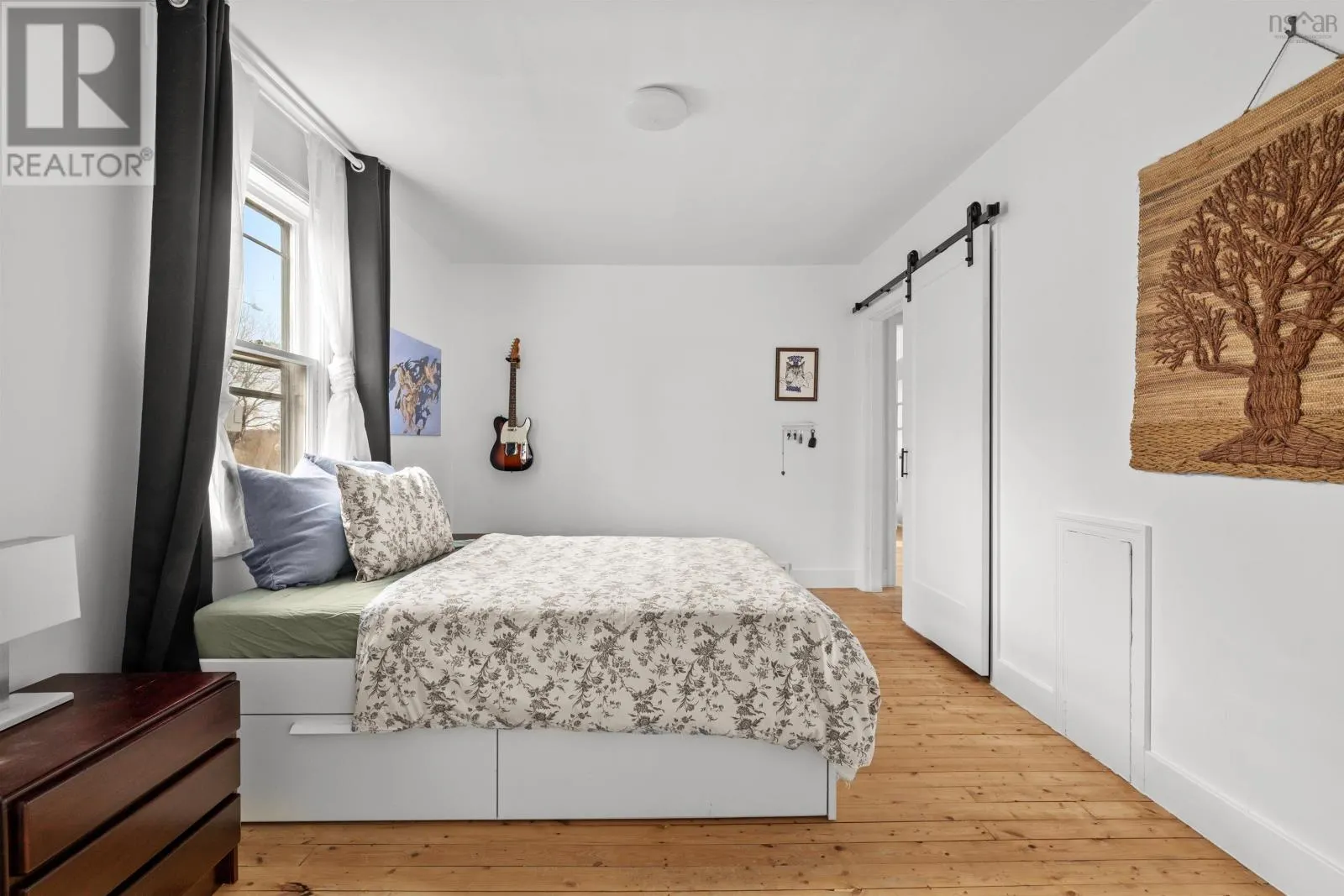 3 Scotsburn Avenue