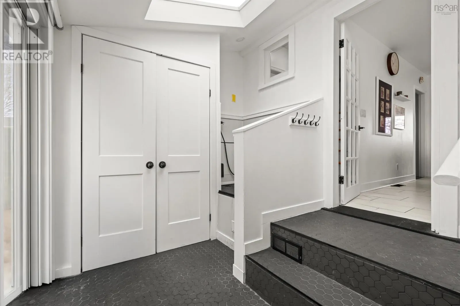 3 Scotsburn Avenue