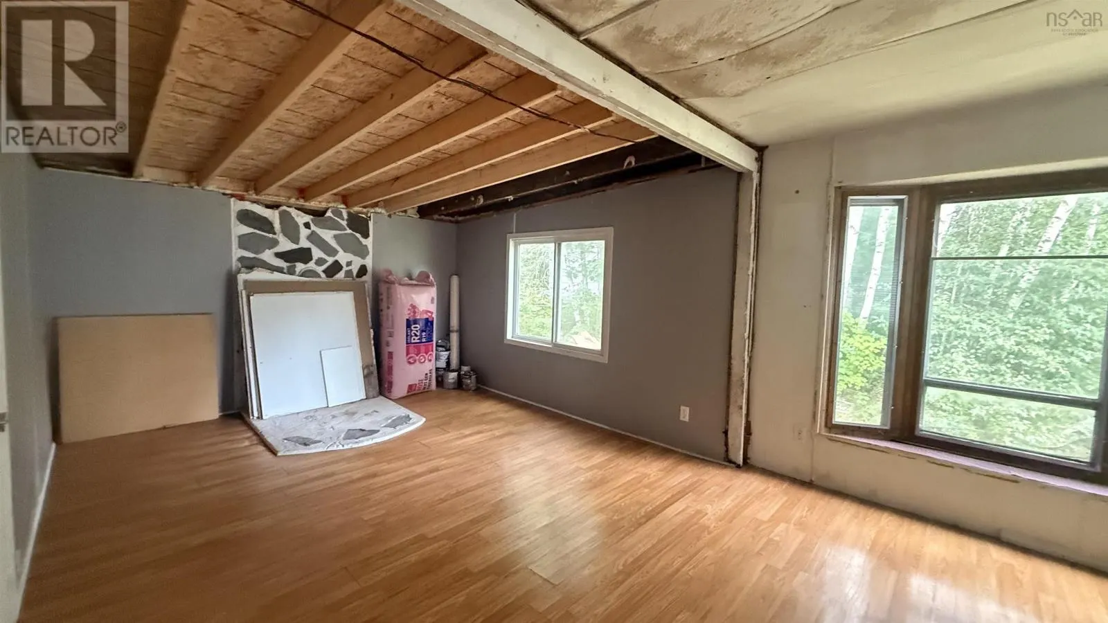 337 North Aldershot Road