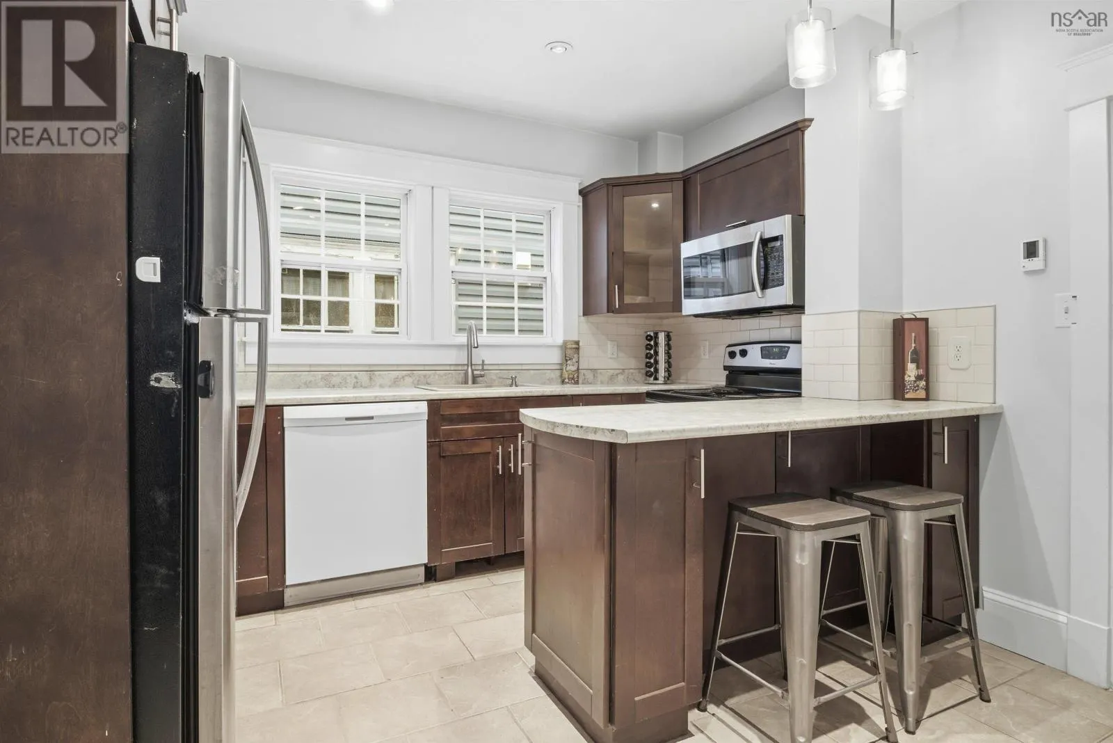 6229-6231 Allan Street|6229-6231 Allan Street