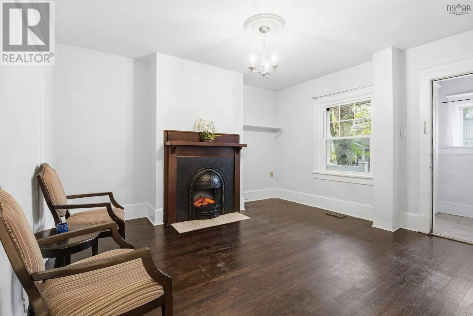 6229-6231 Allan Street|6229-6231 Allan Street