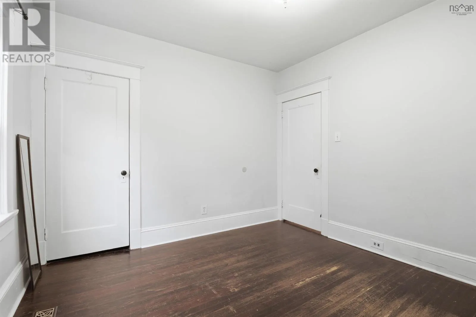6229-6231 Allan Street|6229-6231 Allan Street