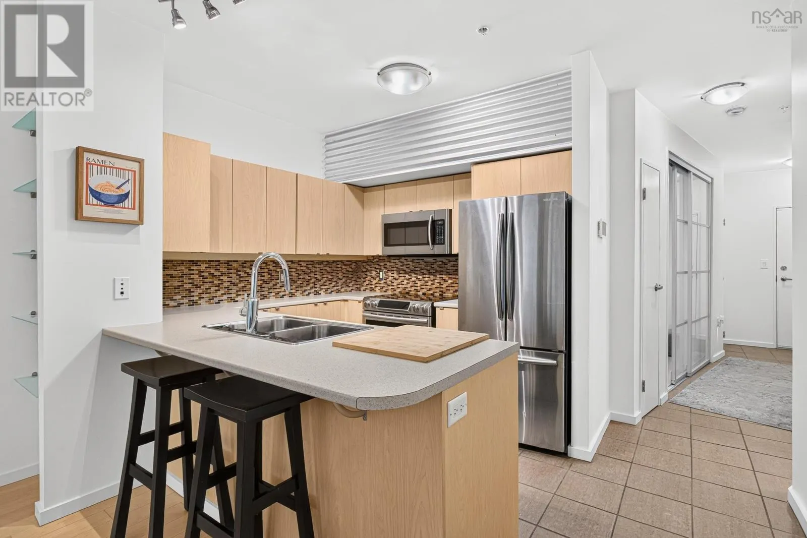 114 5221 Nora Bernard Street