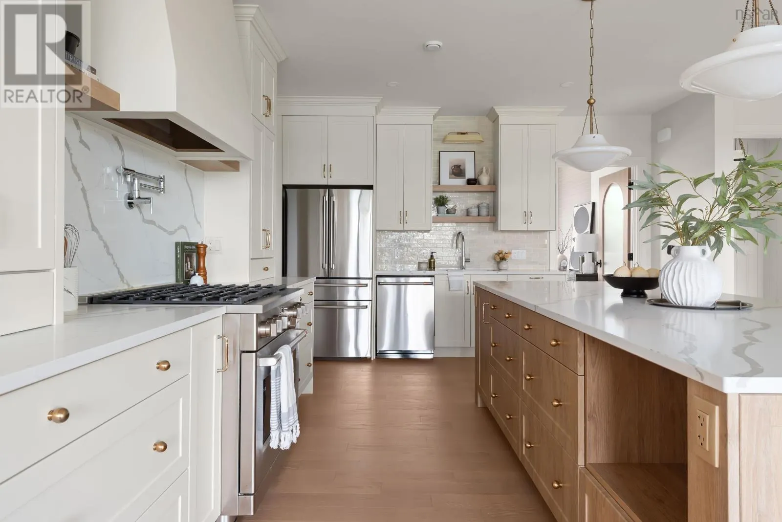 357 Canoe Crescent