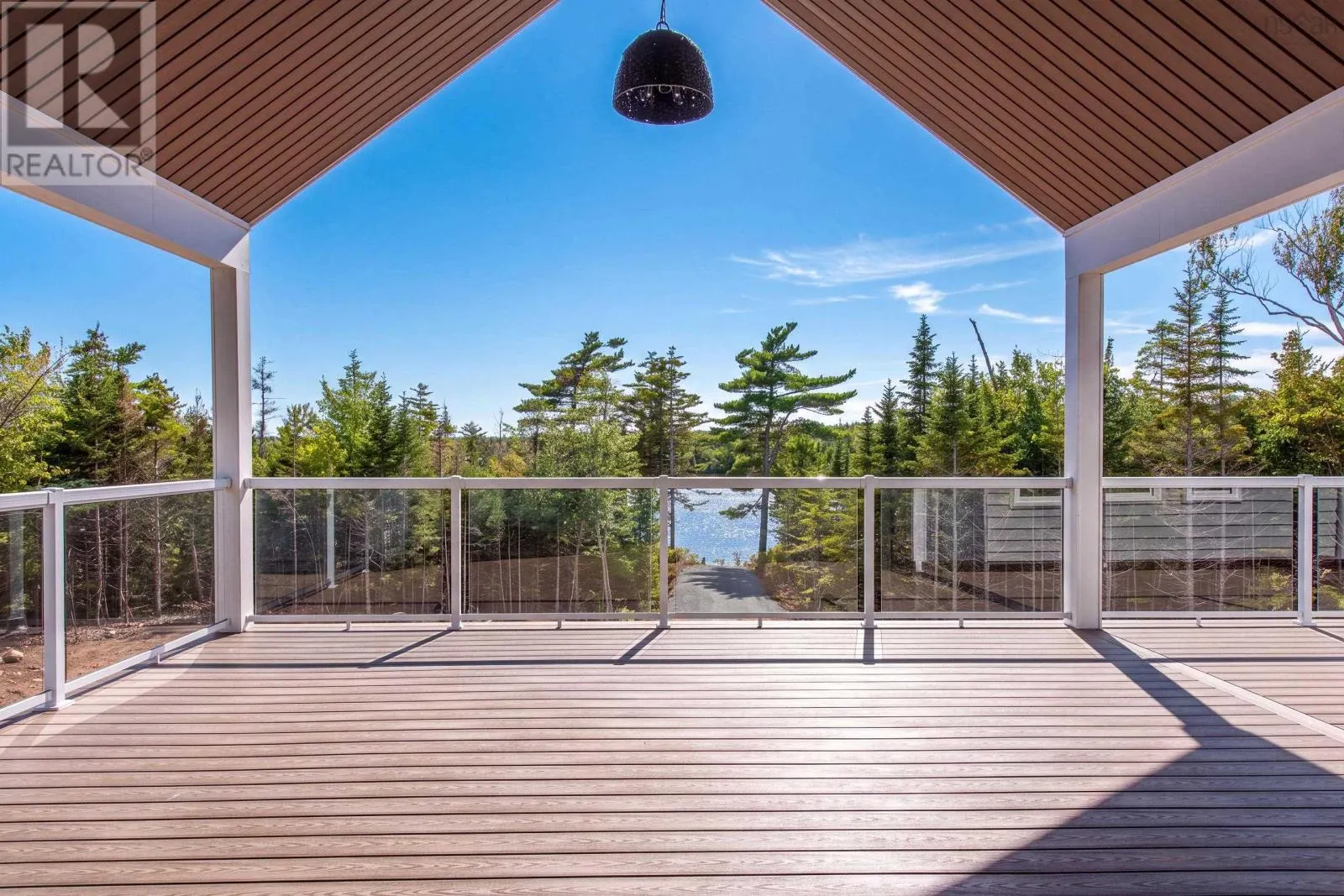 357 Canoe Crescent