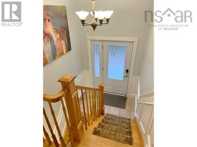 71 Douglas Drive