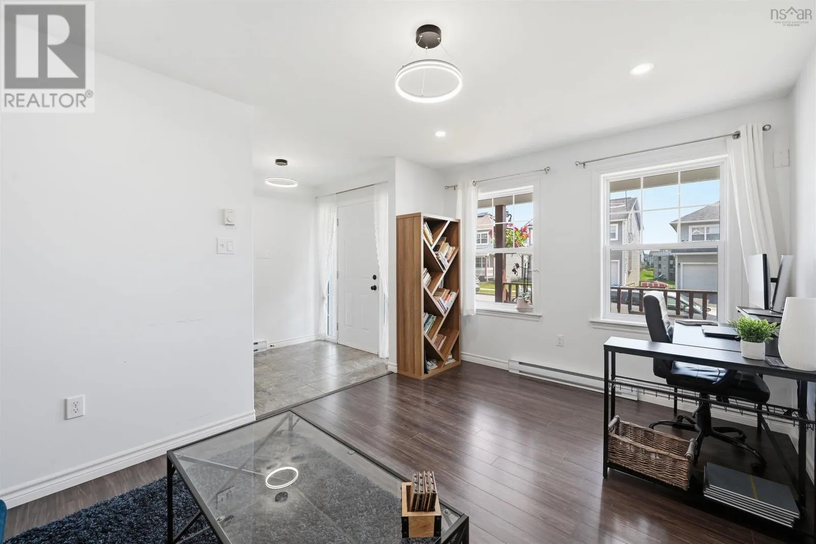 114 Alabaster Way