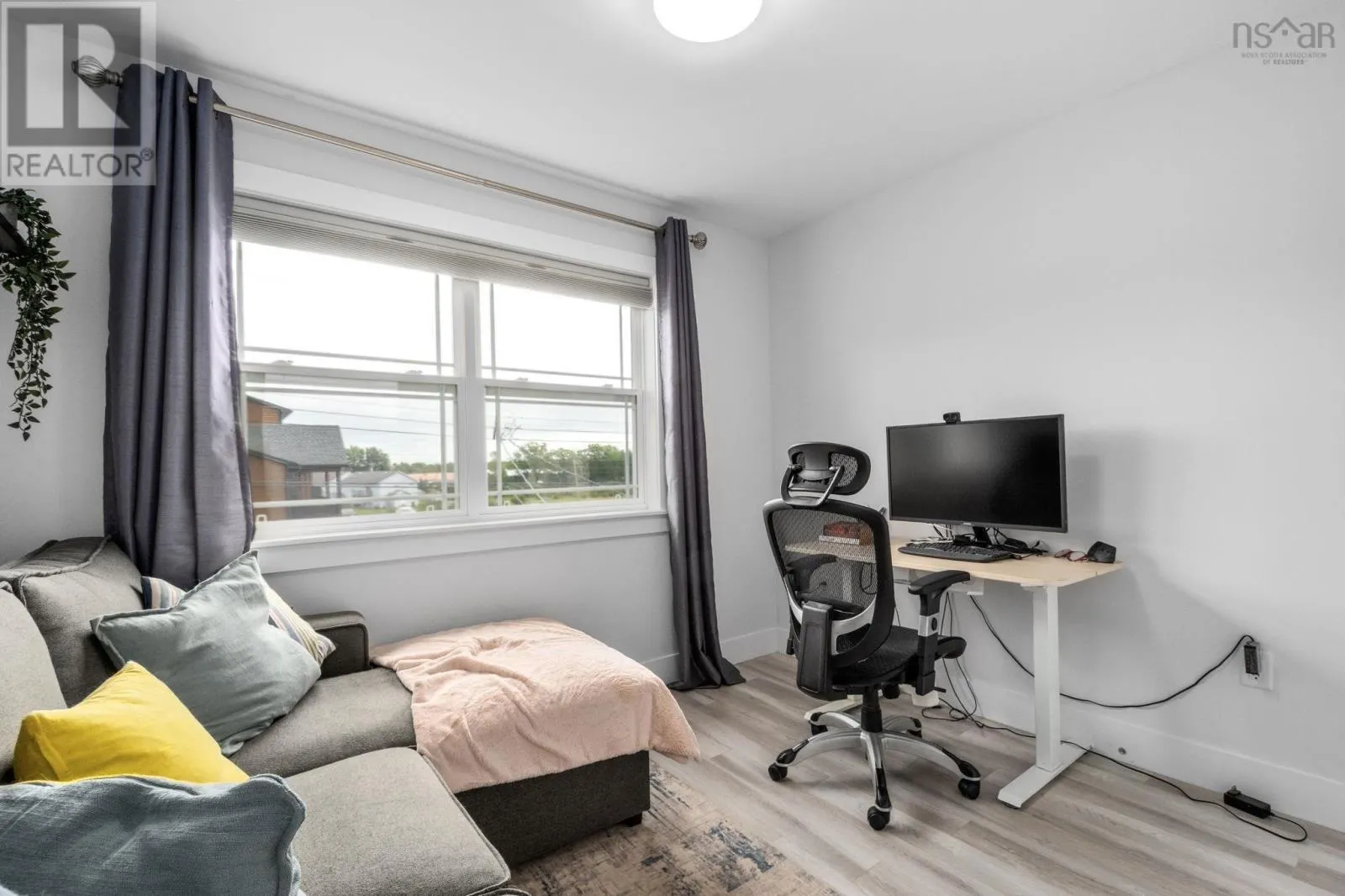 29 Concorde Way
