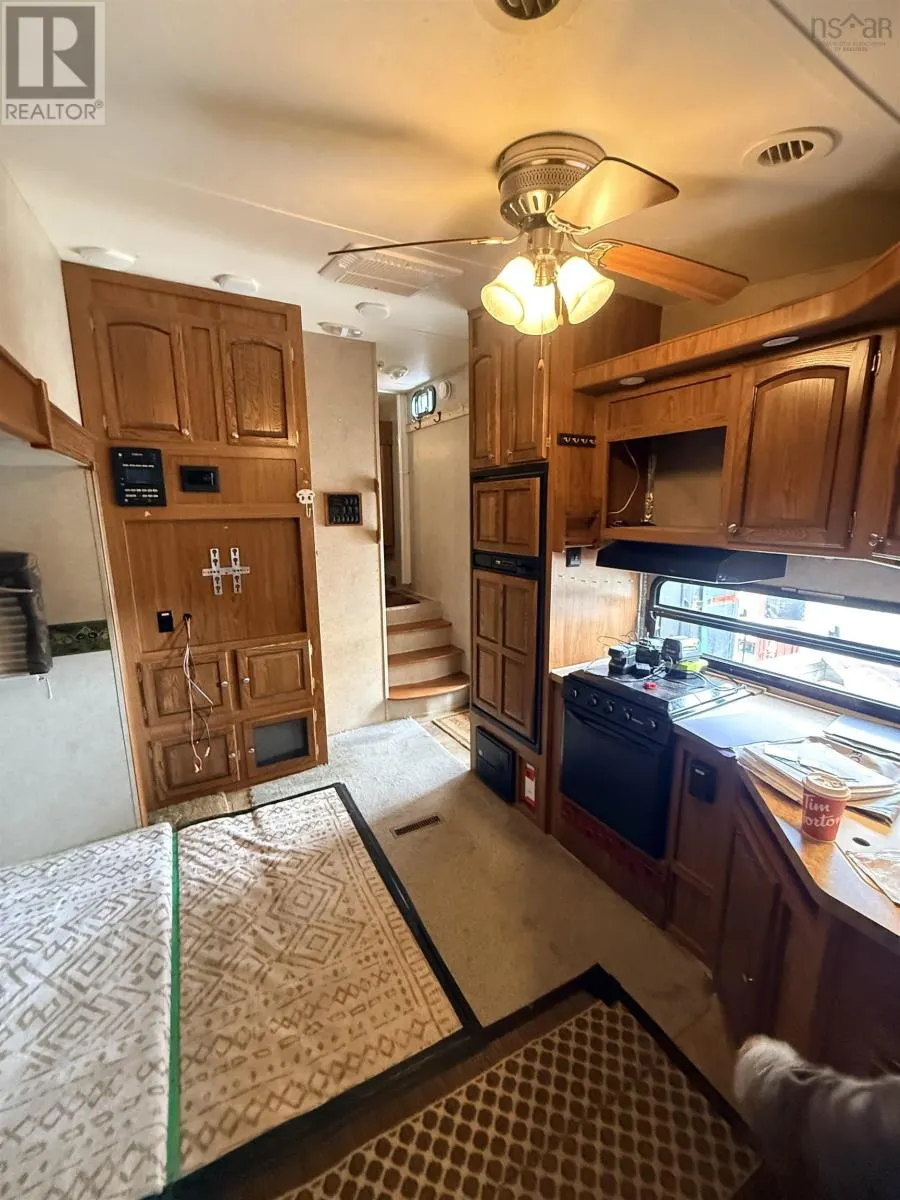 897 Lingan Road