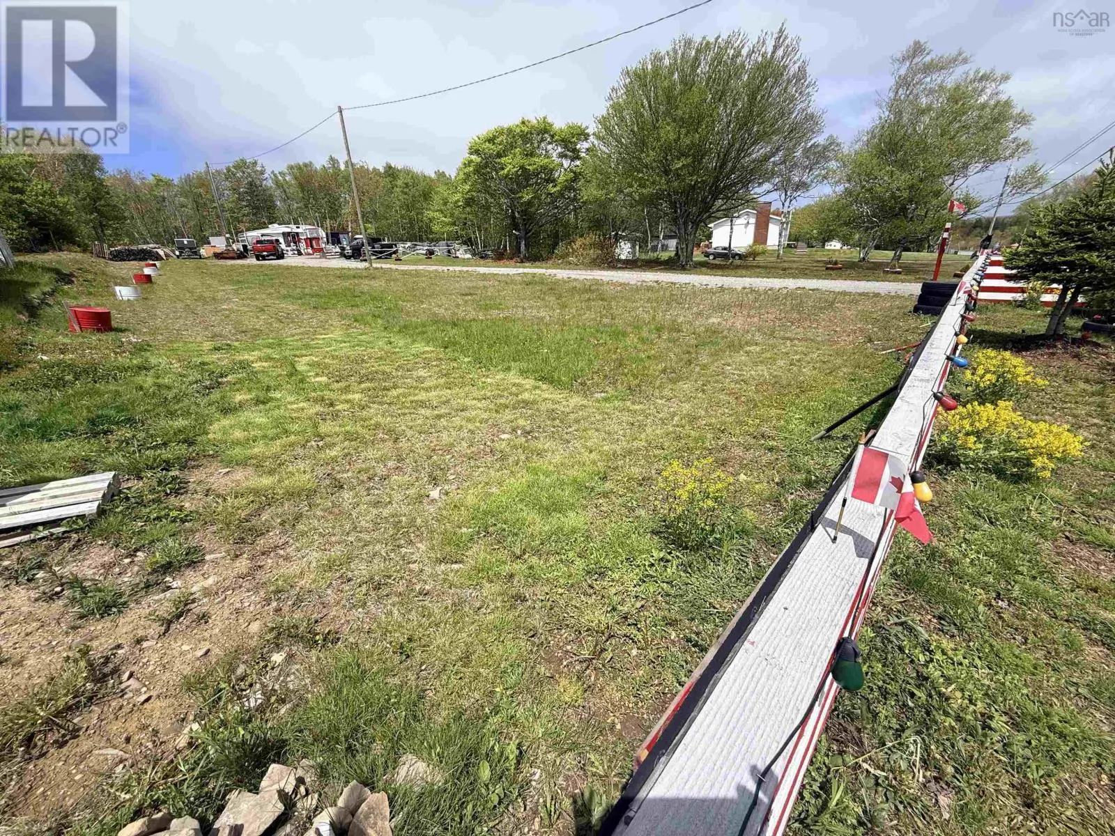 897 Lingan Road
