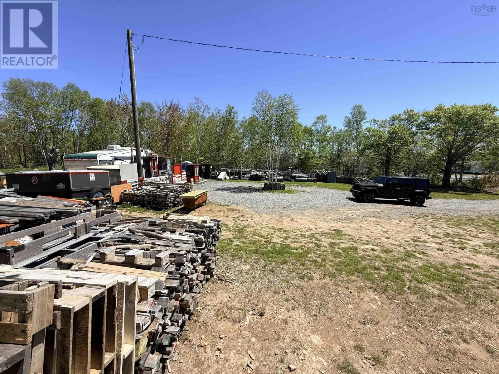897 Lingan Road
