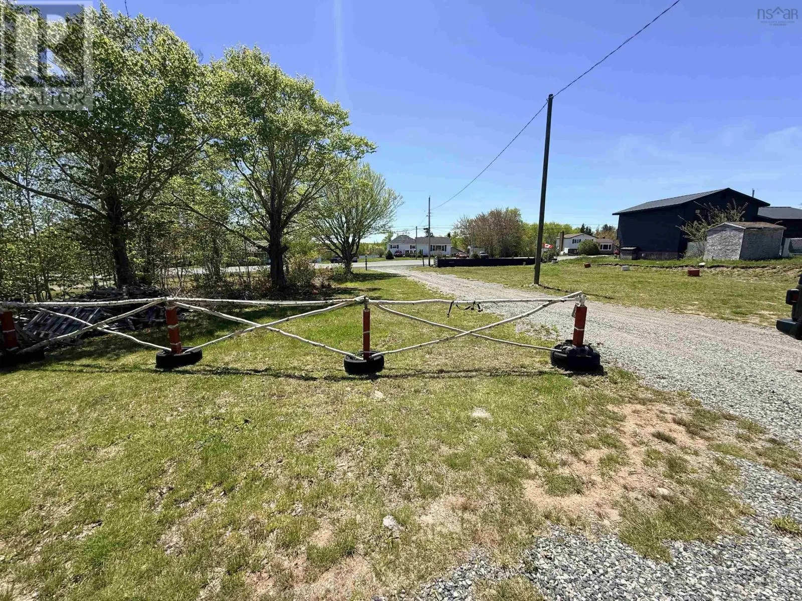 897 Lingan Road