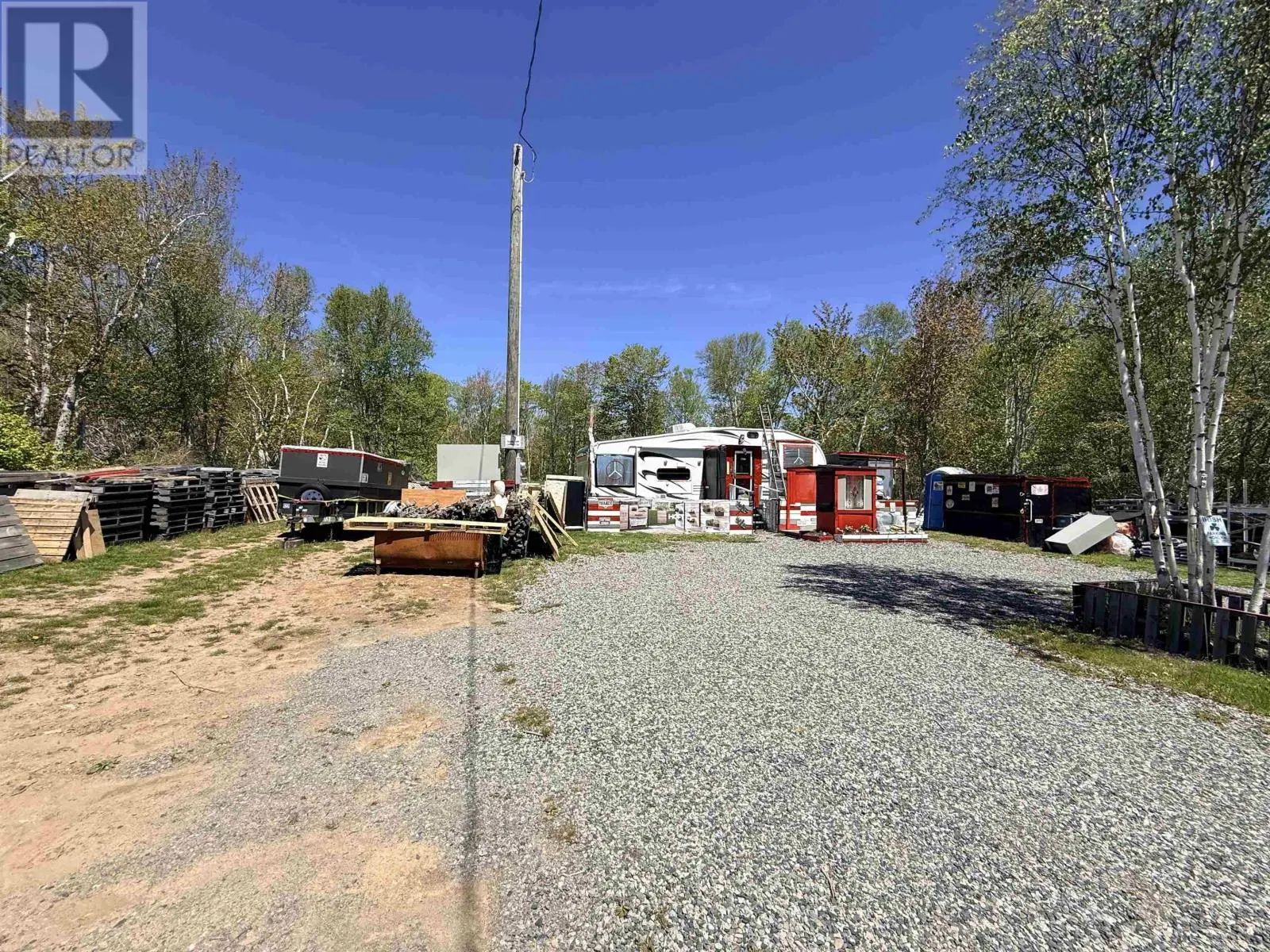 897 Lingan Road
