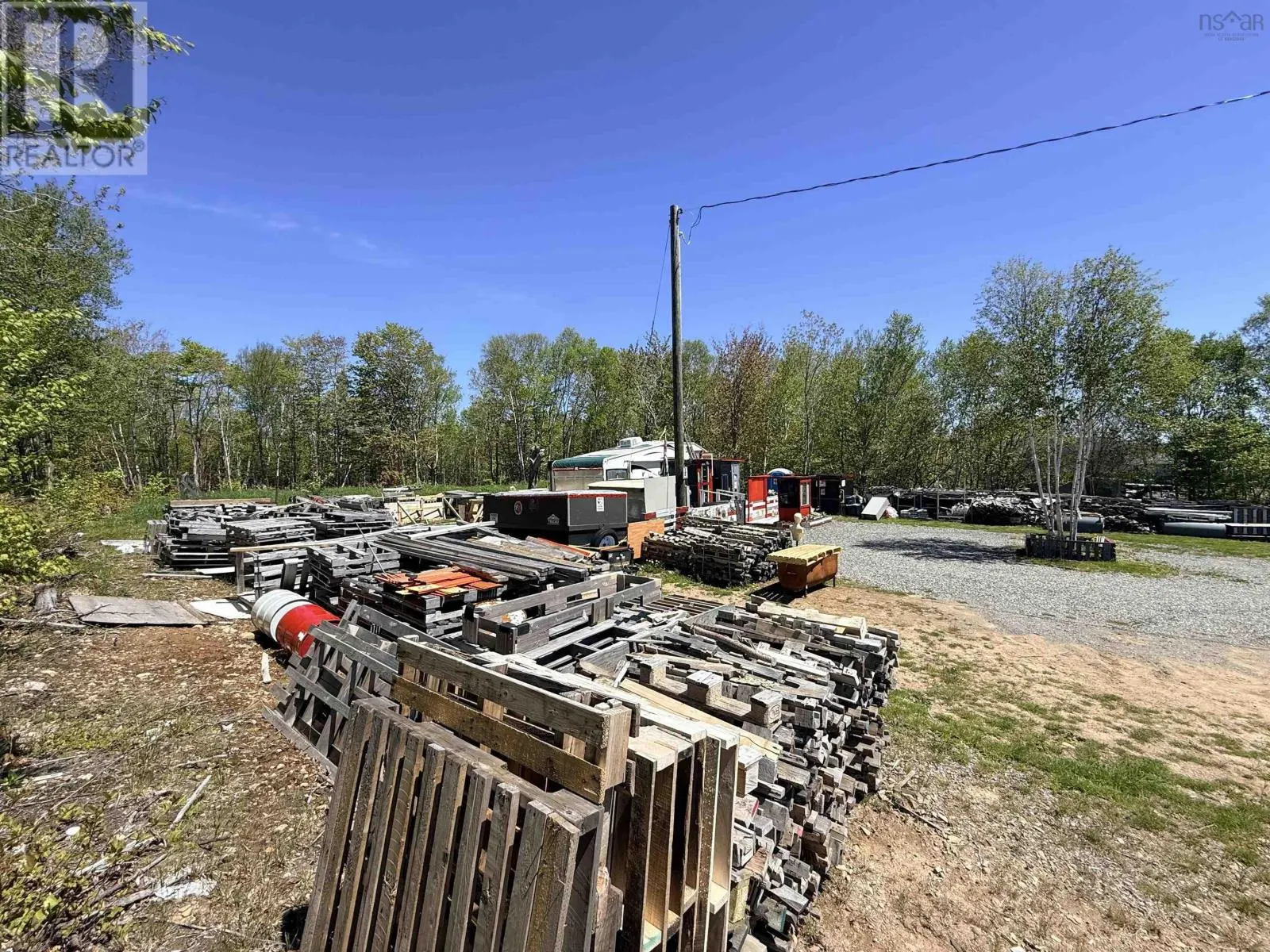 897 Lingan Road