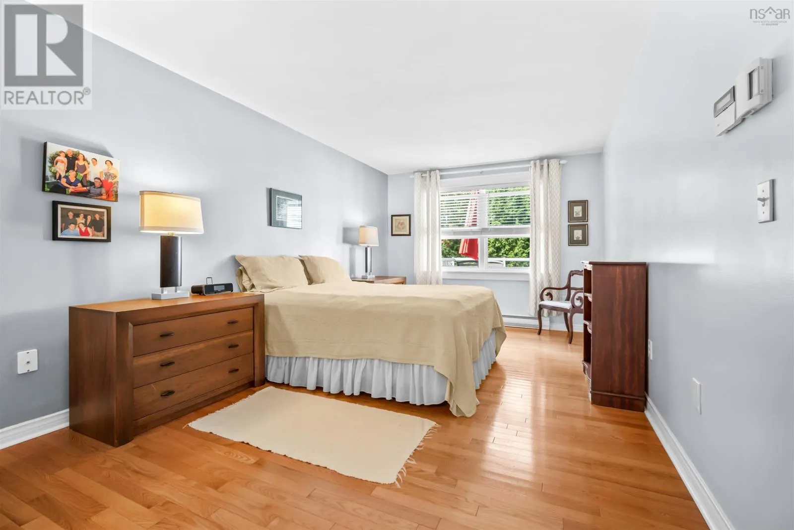 7 Compass Rose Court