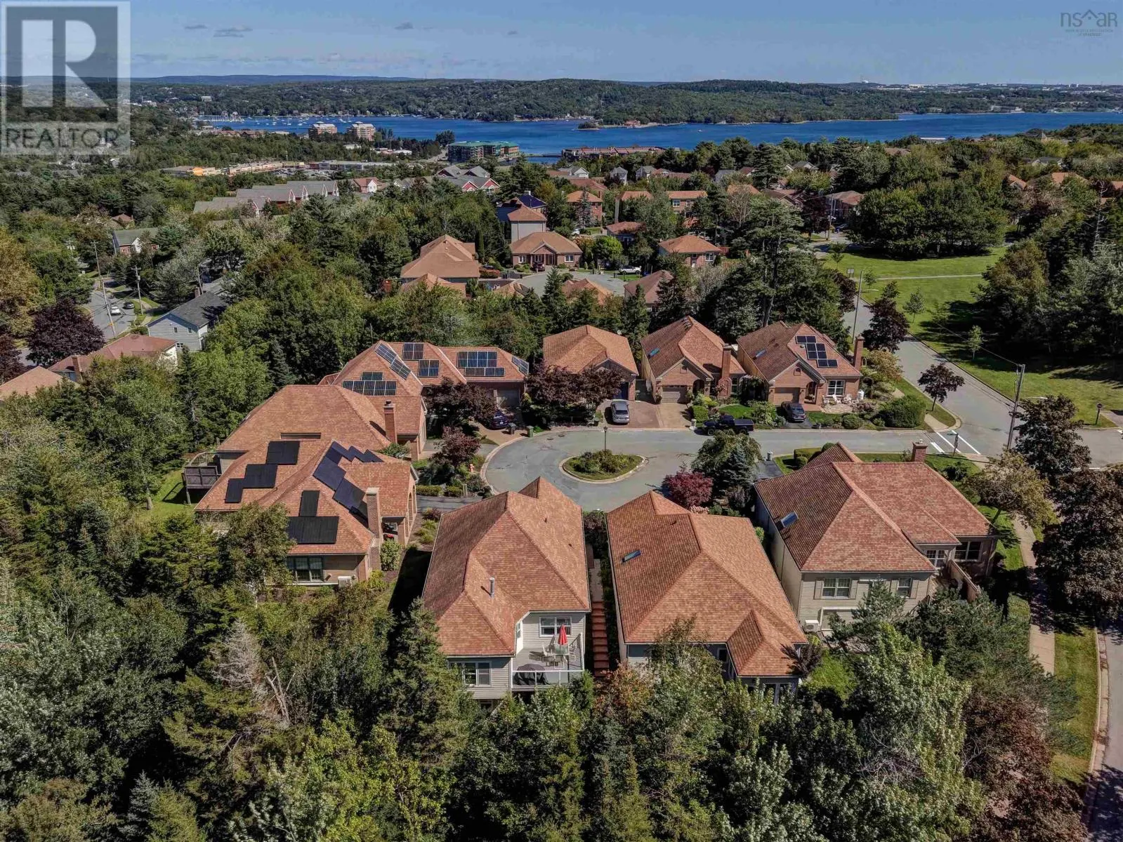 7 Compass Rose Court