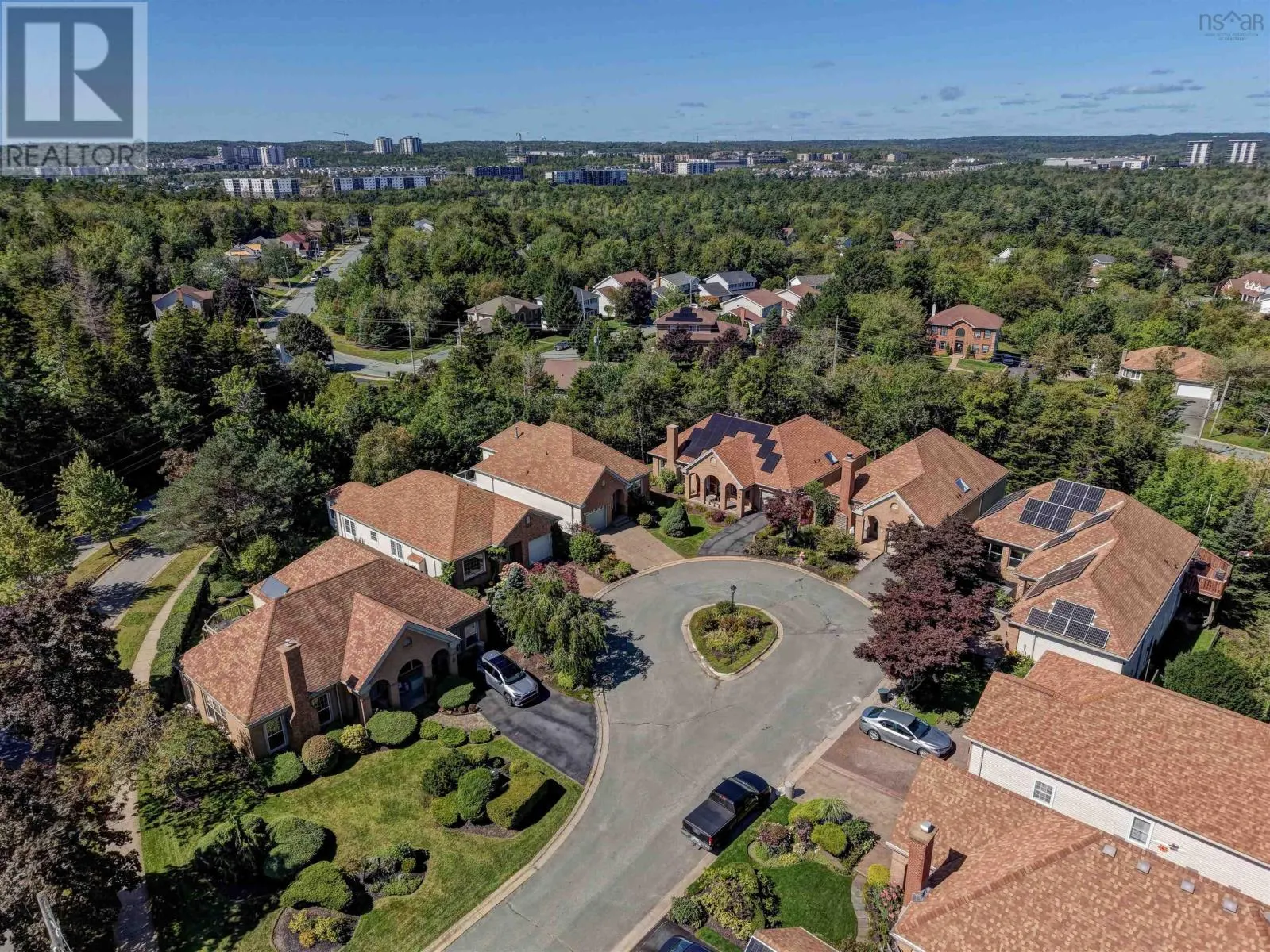 7 Compass Rose Court