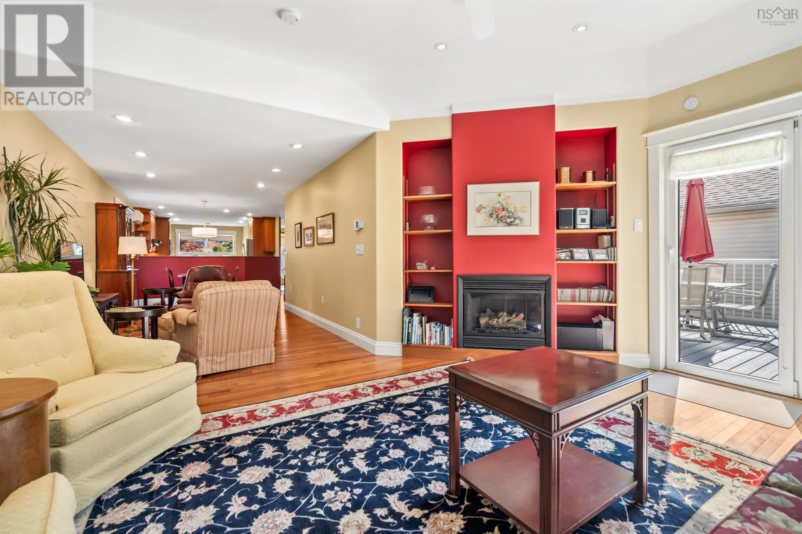 7 Compass Rose Court