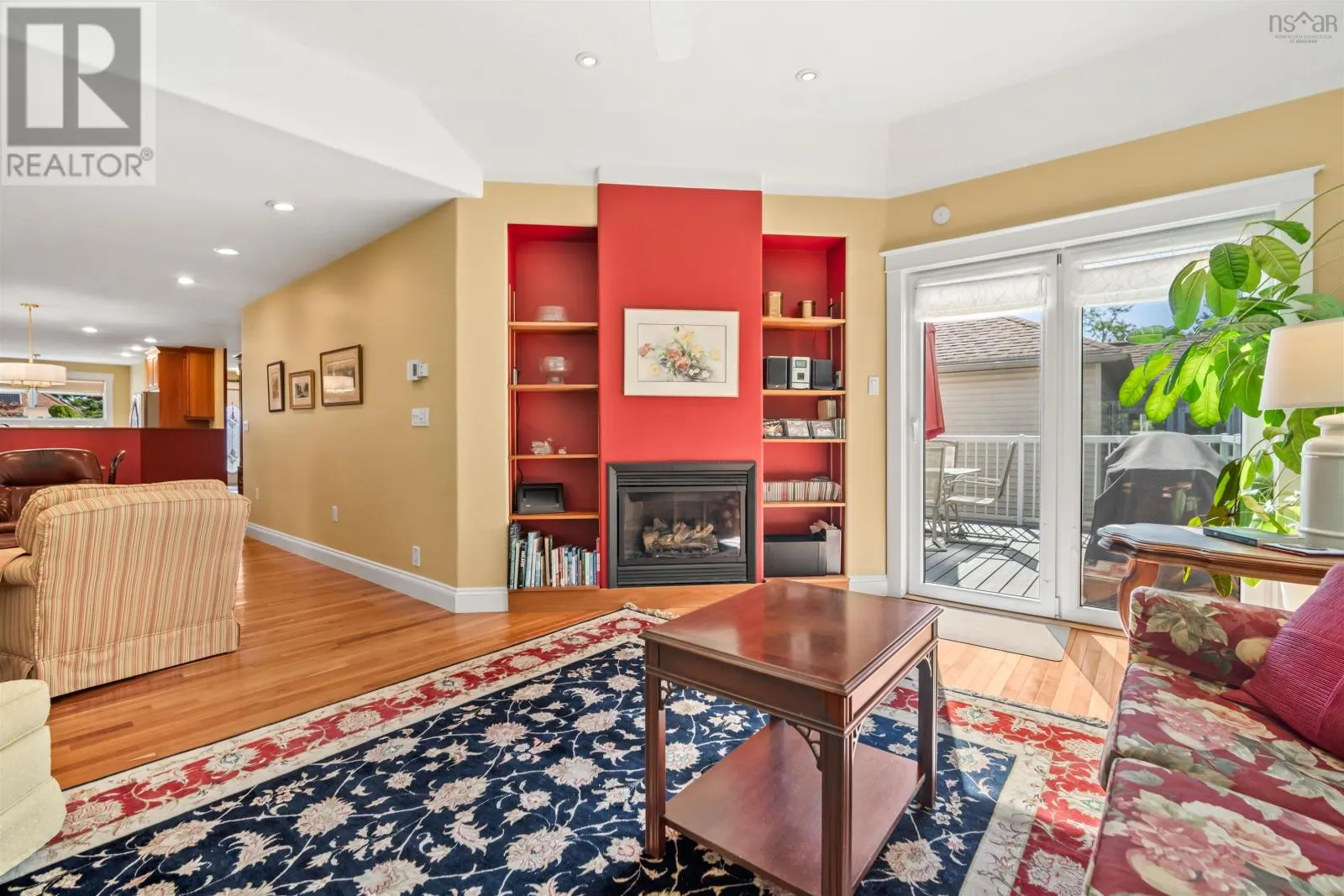 7 Compass Rose Court