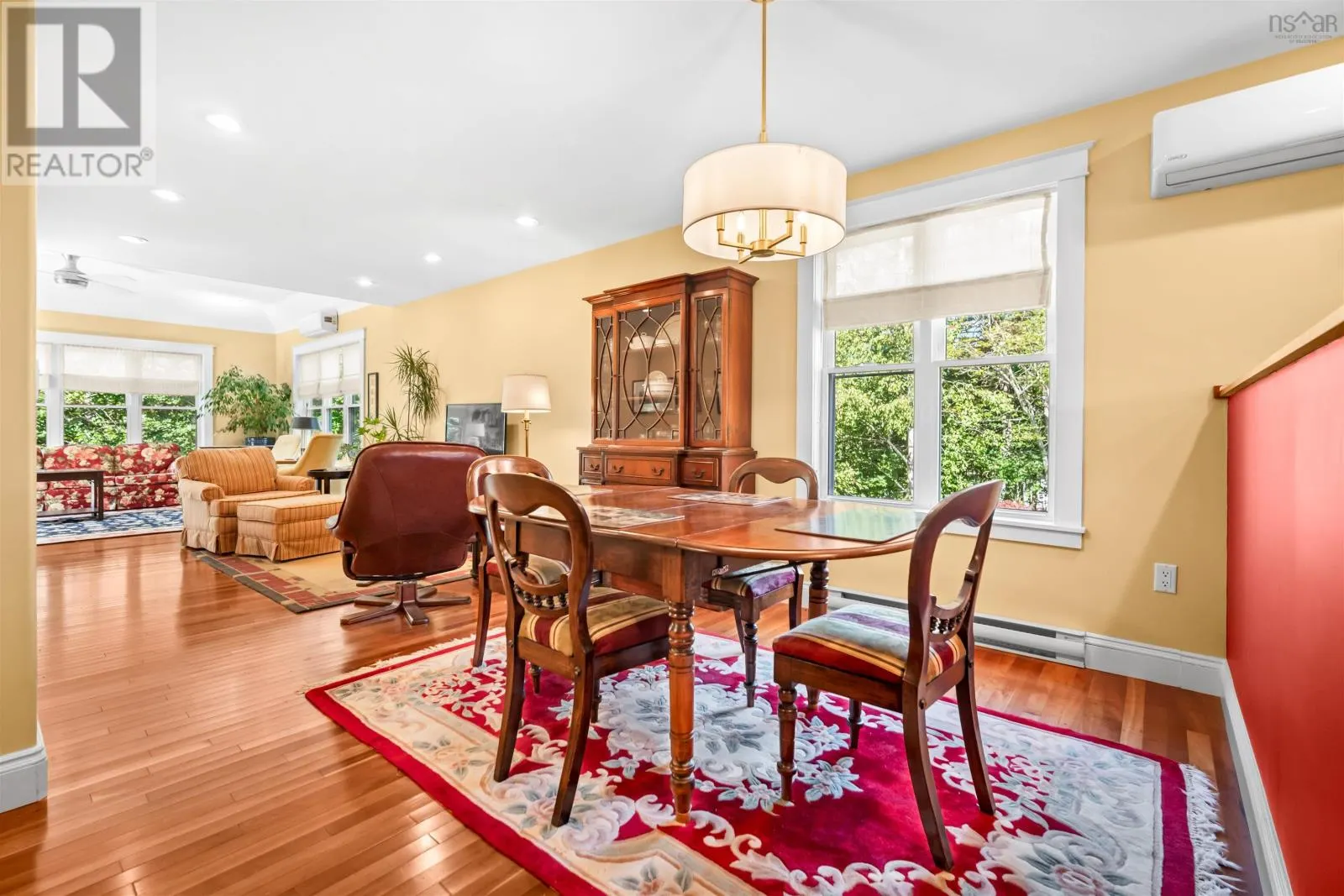 7 Compass Rose Court