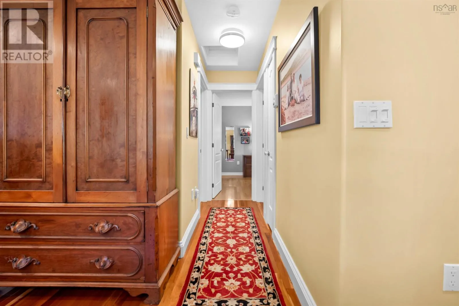 7 Compass Rose Court