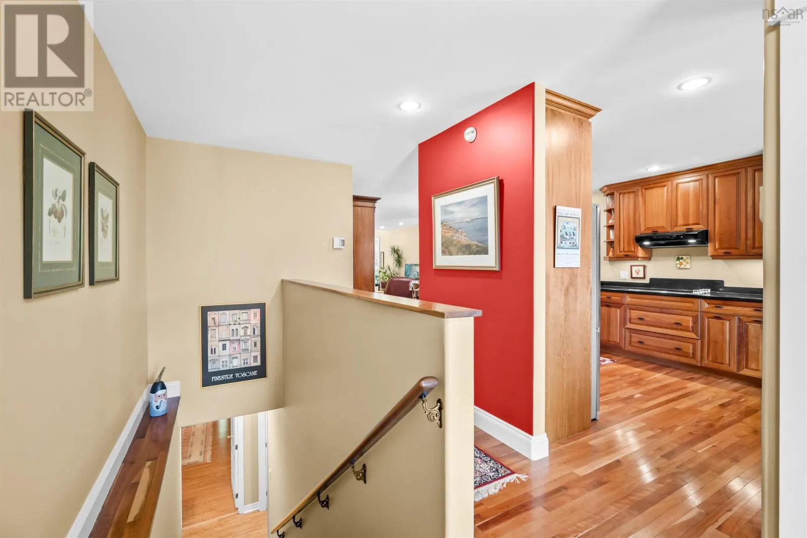 7 Compass Rose Court
