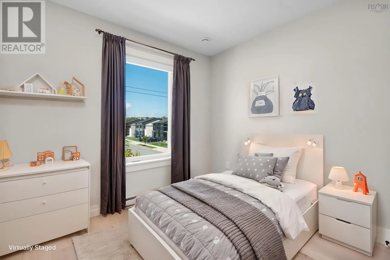 91 Honeygold Drive