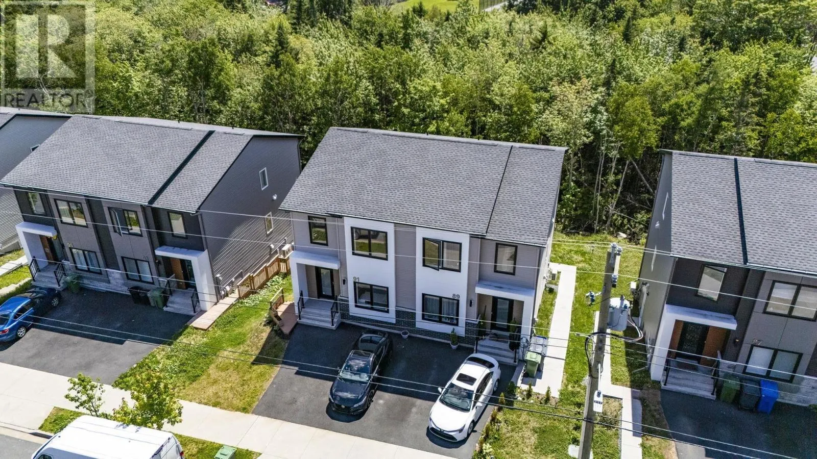 91 Honeygold Drive