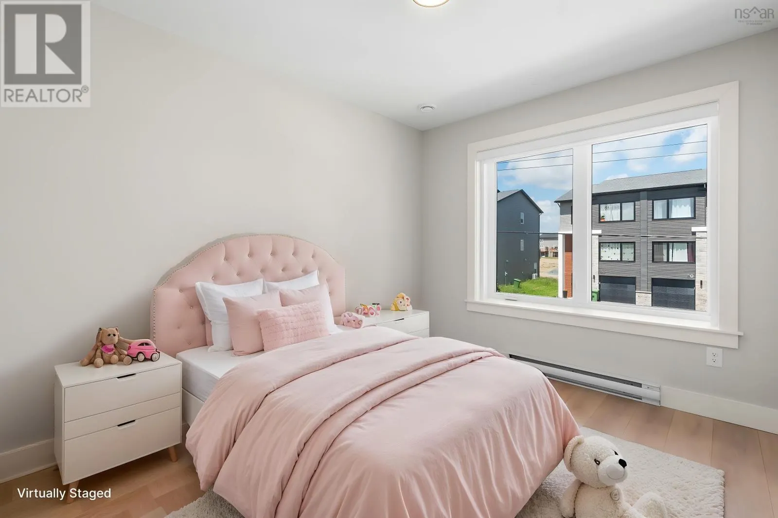91 Honeygold Drive