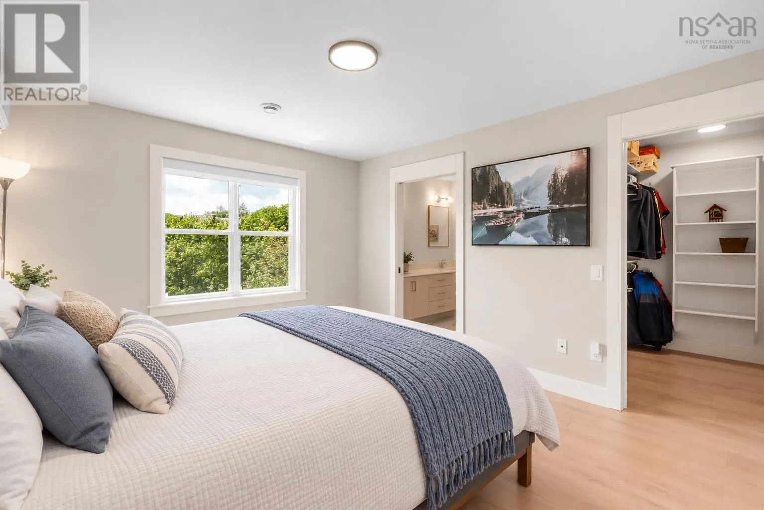 91 Honeygold Drive