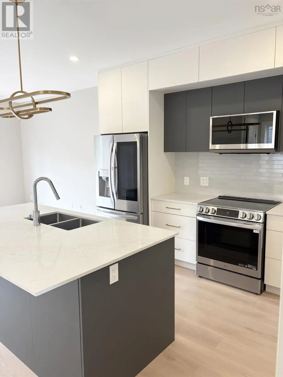 91 Honeygold Drive