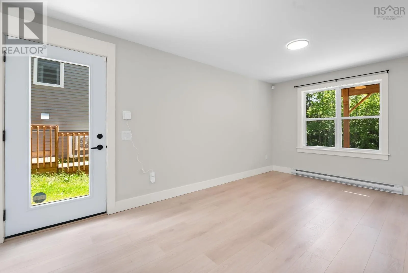 91 Honeygold Drive