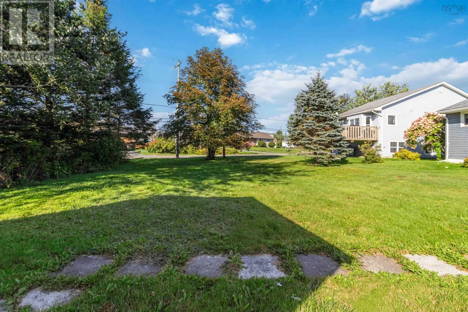 301 Cow Bay Road