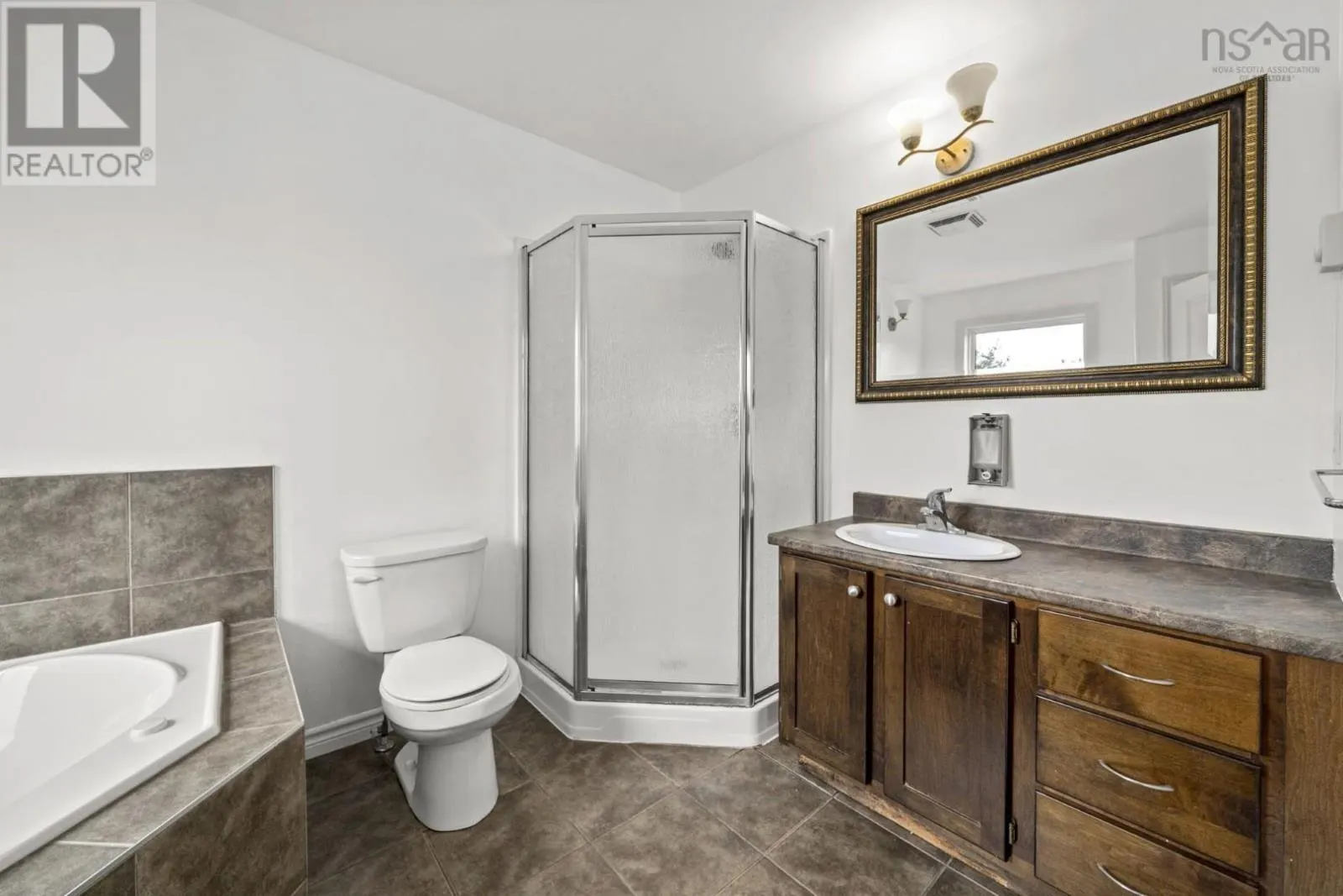 138 Transom Drive