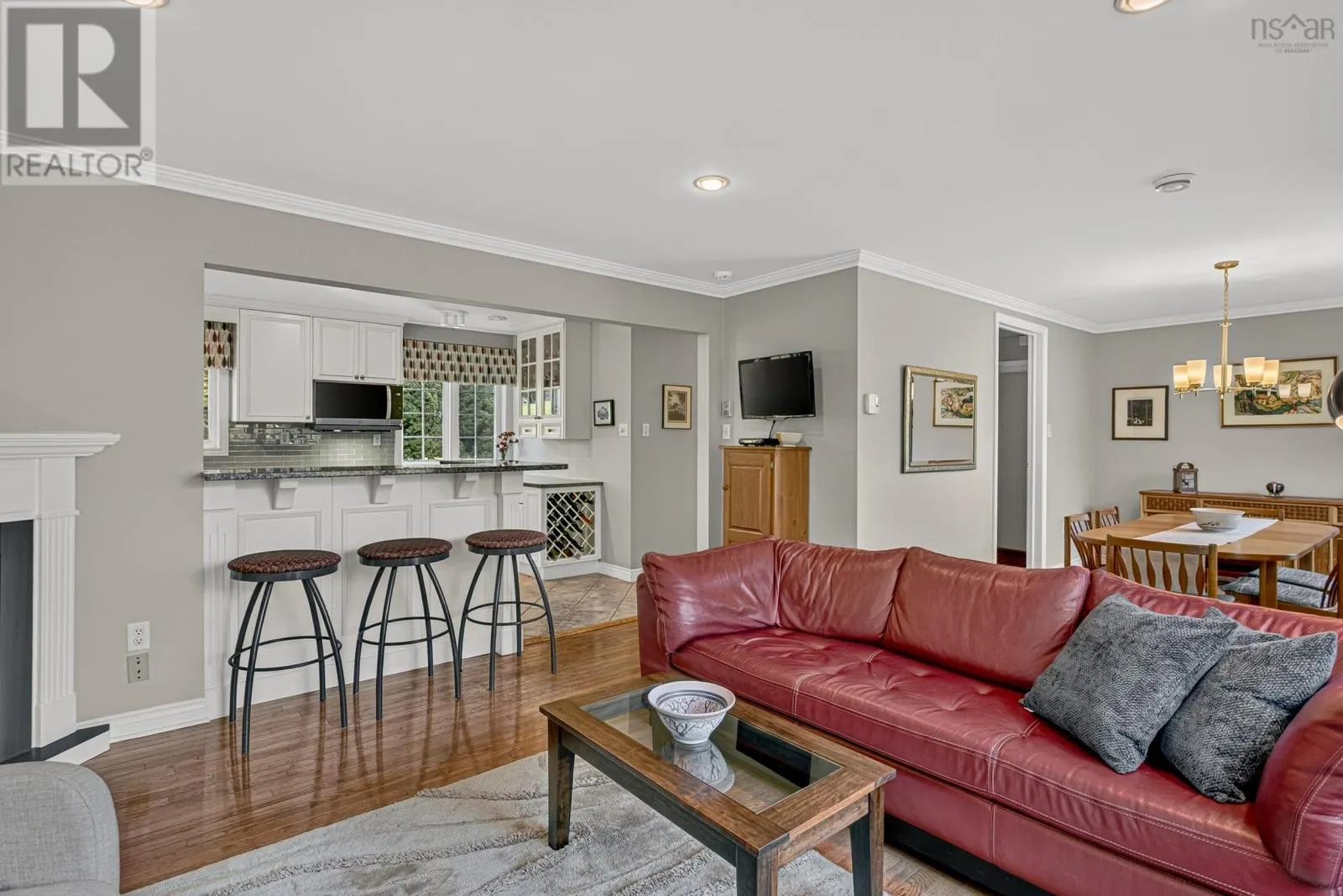 24 Bridgeview Drive
