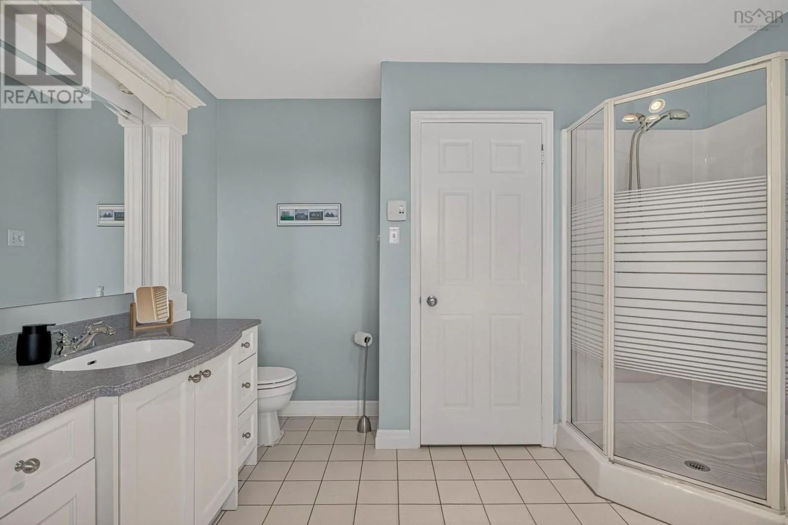 24 Bridgeview Drive