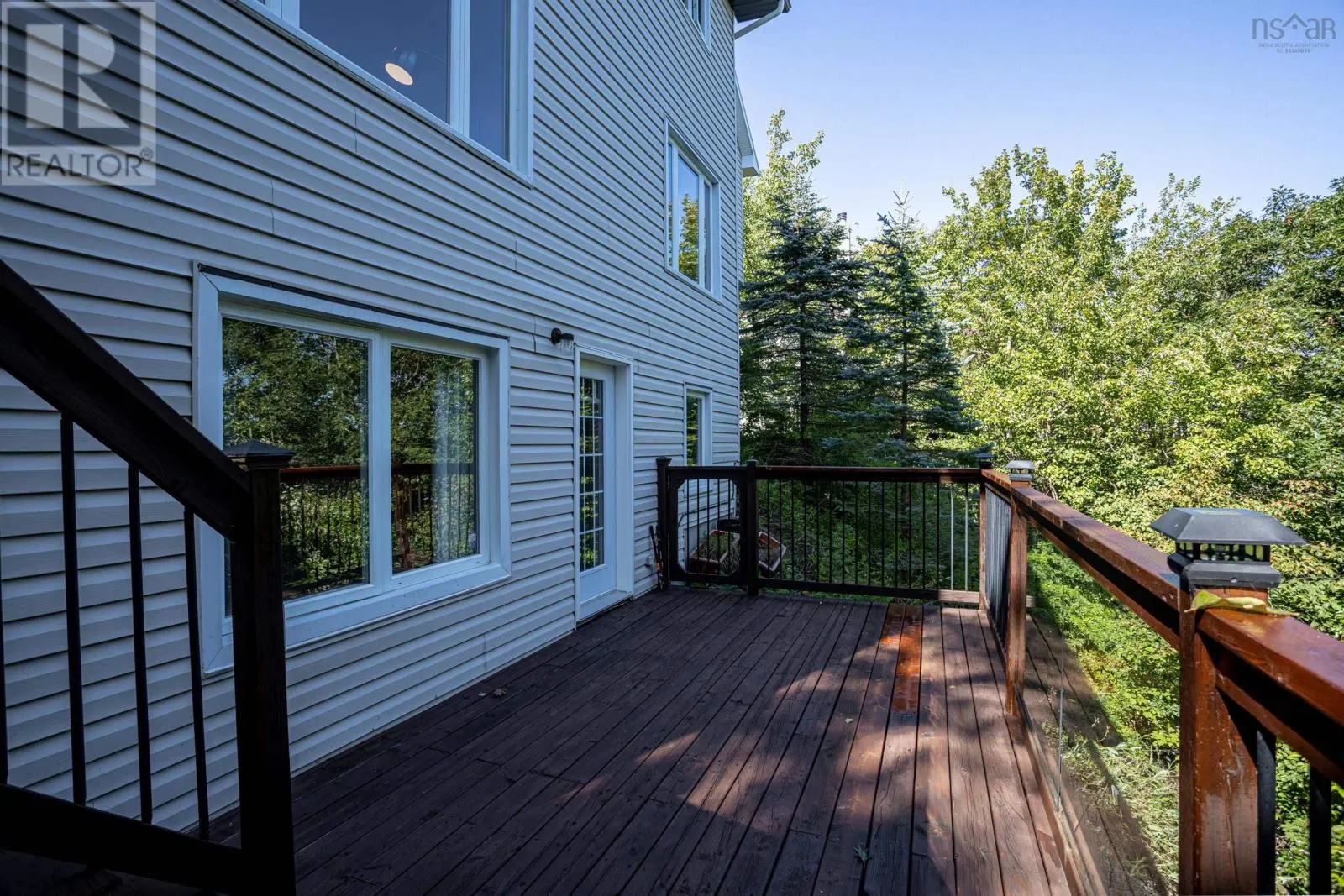 24 Bridgeview Drive