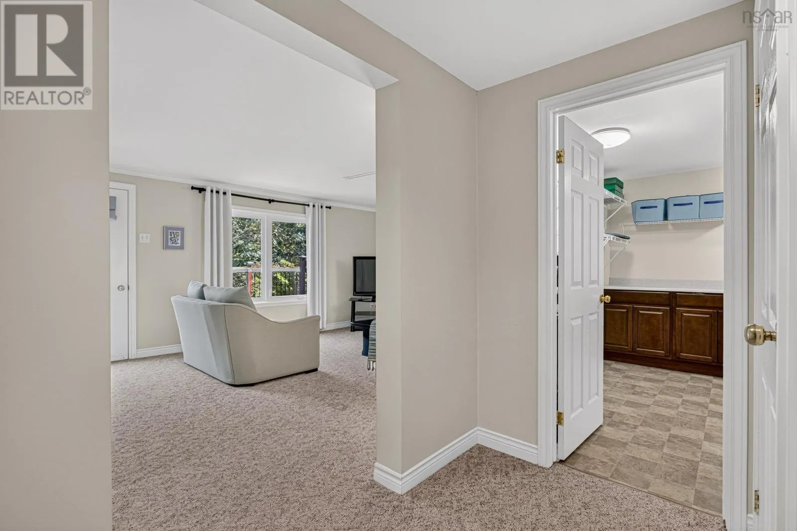 24 Bridgeview Drive